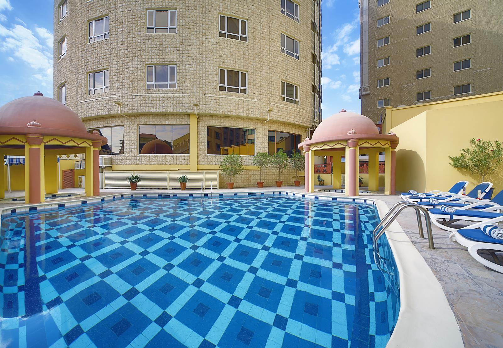 Al Safir Hotel Манама Екстериор снимка