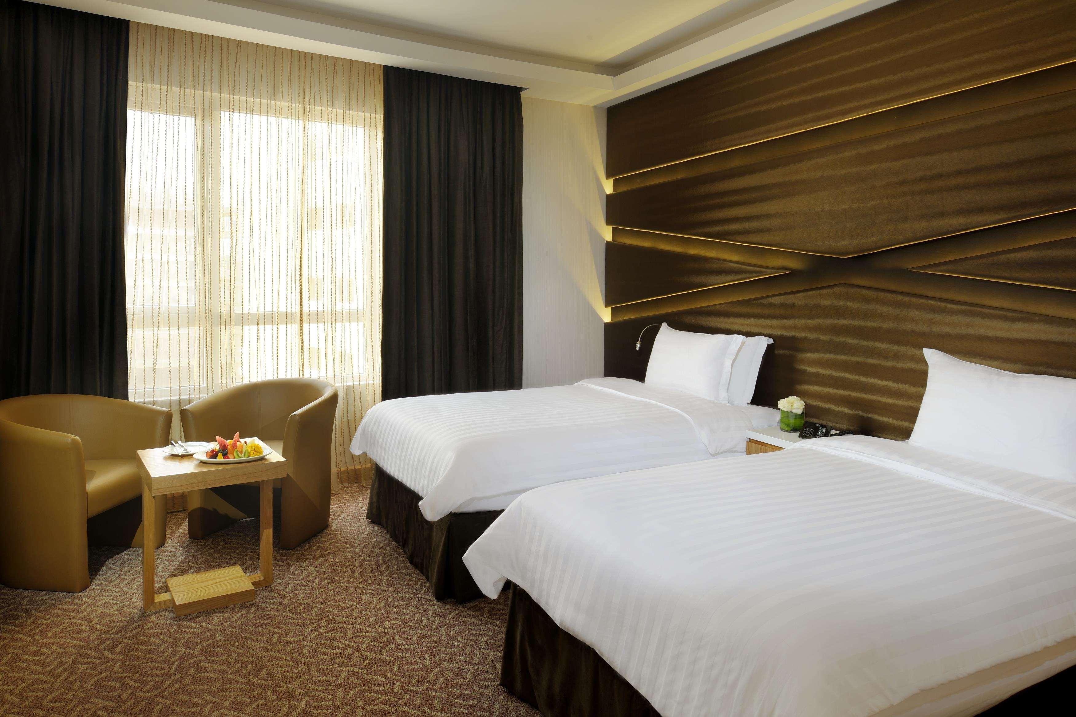 Al Safir Hotel Манама Екстериор снимка