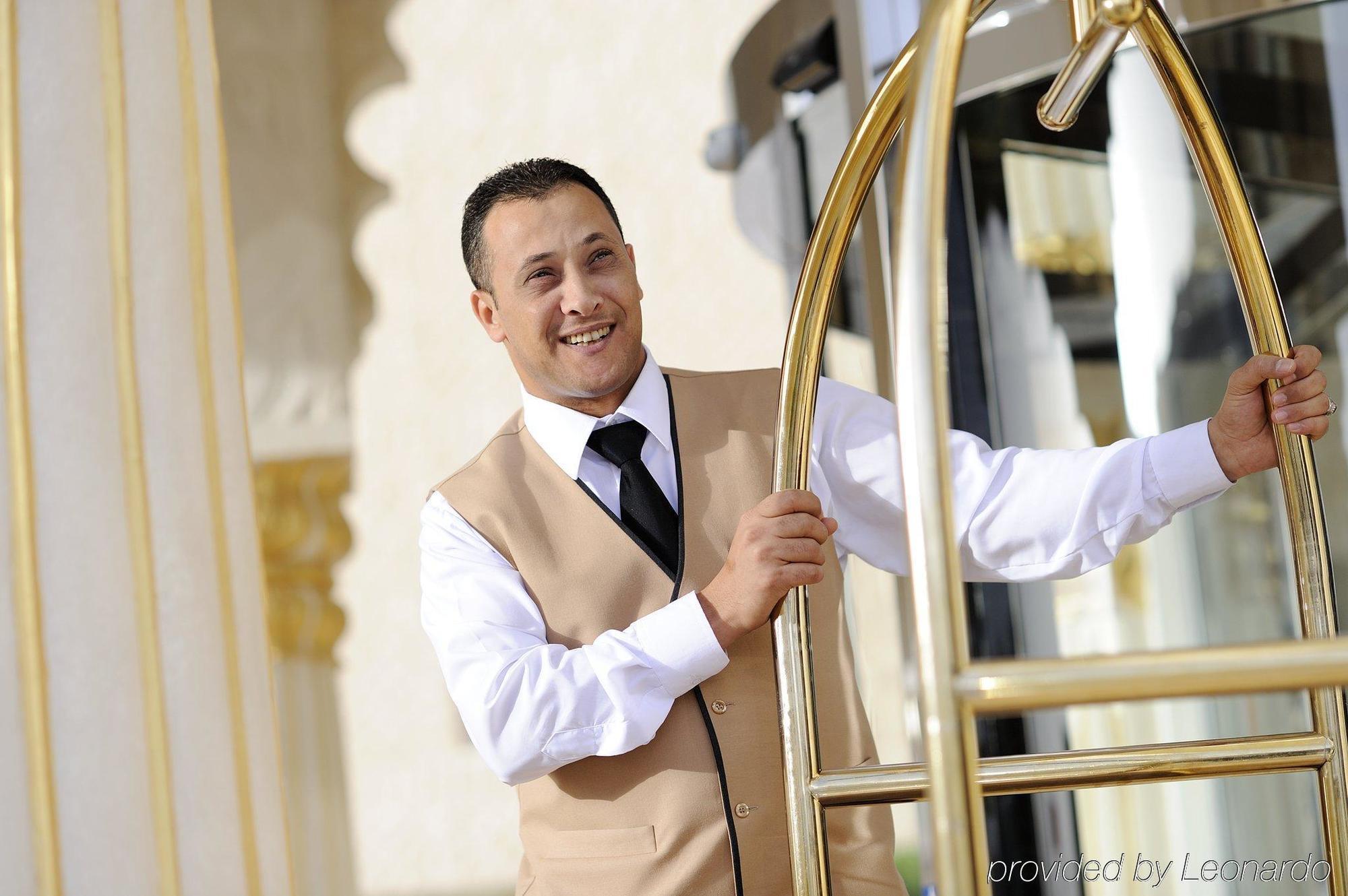 Al Safir Hotel Манама Интериор снимка