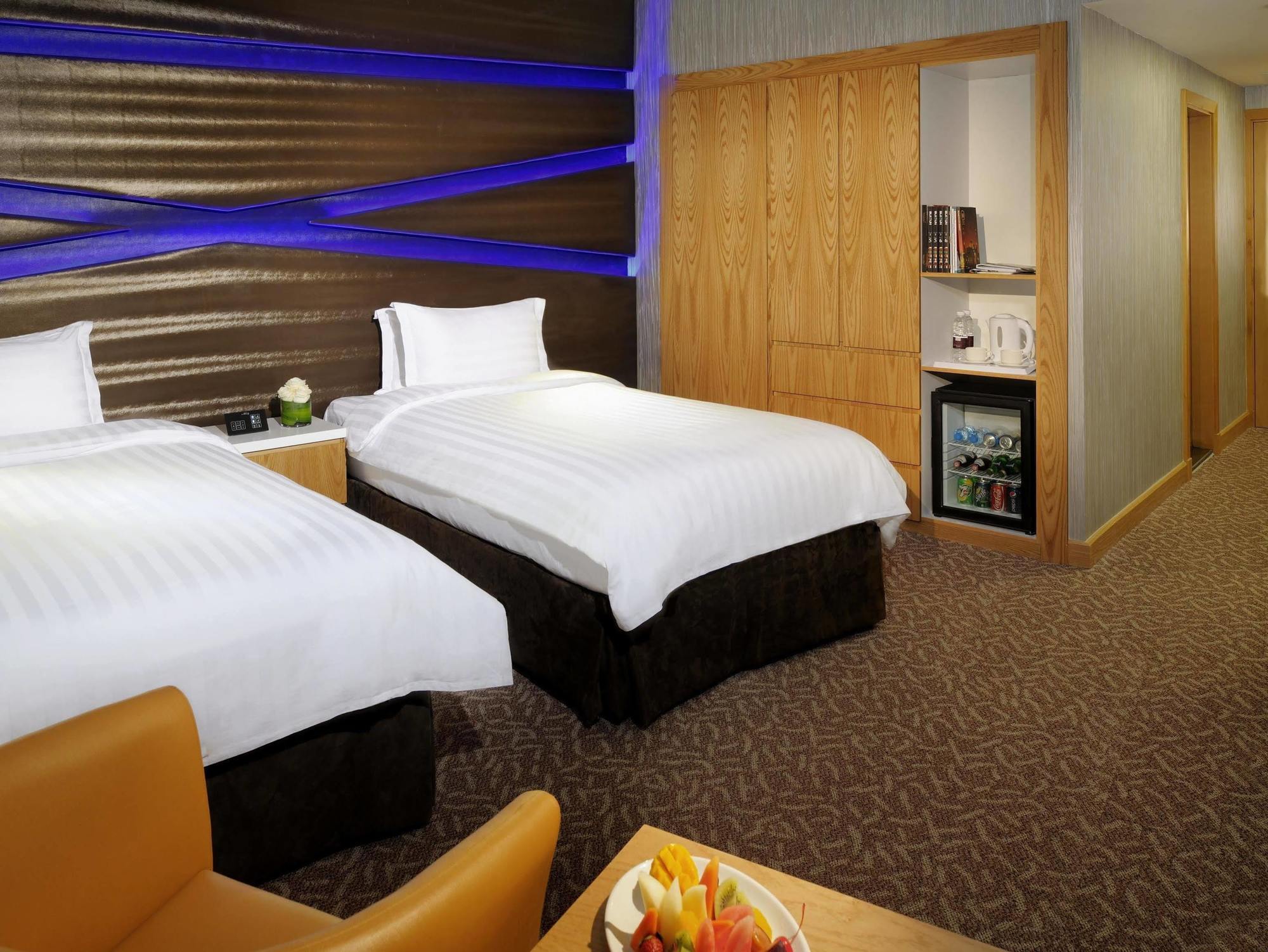 Al Safir Hotel Манама Екстериор снимка